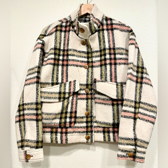 NWOT Bagatelle Plaid Striped Multicolor Cream Button Down Cropped Oversized Coat - Picture 6 of 10